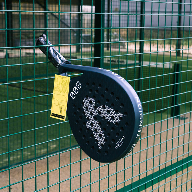 Volt 800 V4 Padel Racket