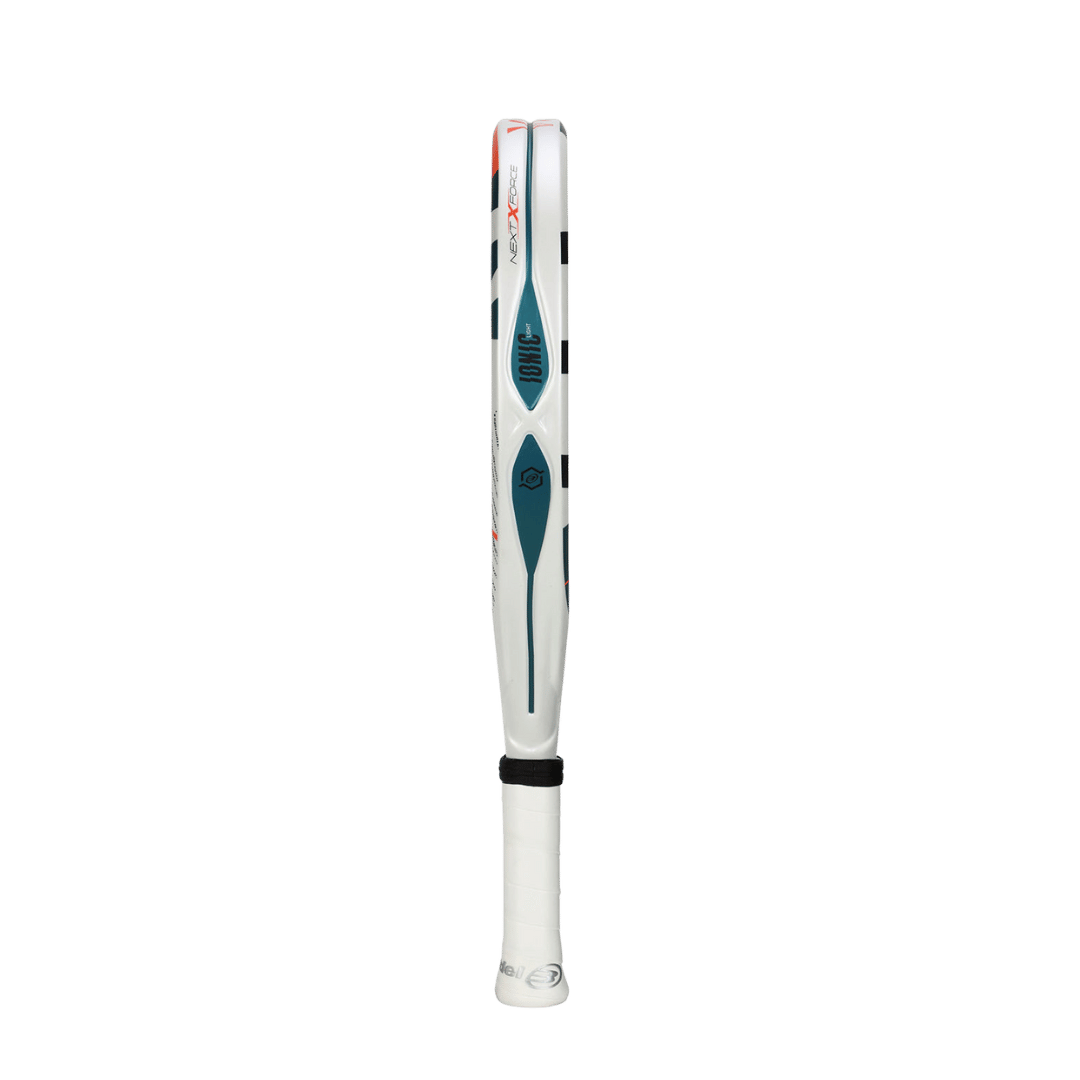Bullpadel Ionic Light 2025 Padel Racket