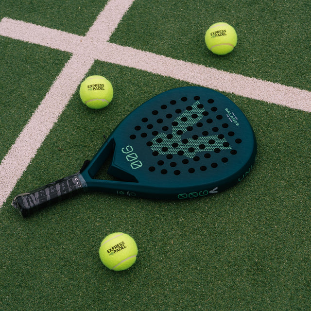 Volt 900 V4 Padel Racket