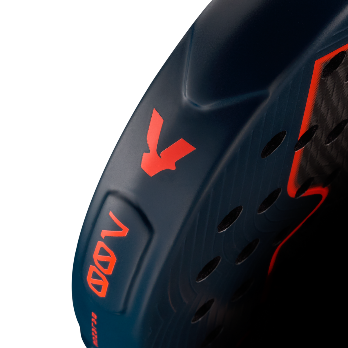 VOLT 700 V5 Padel Racket